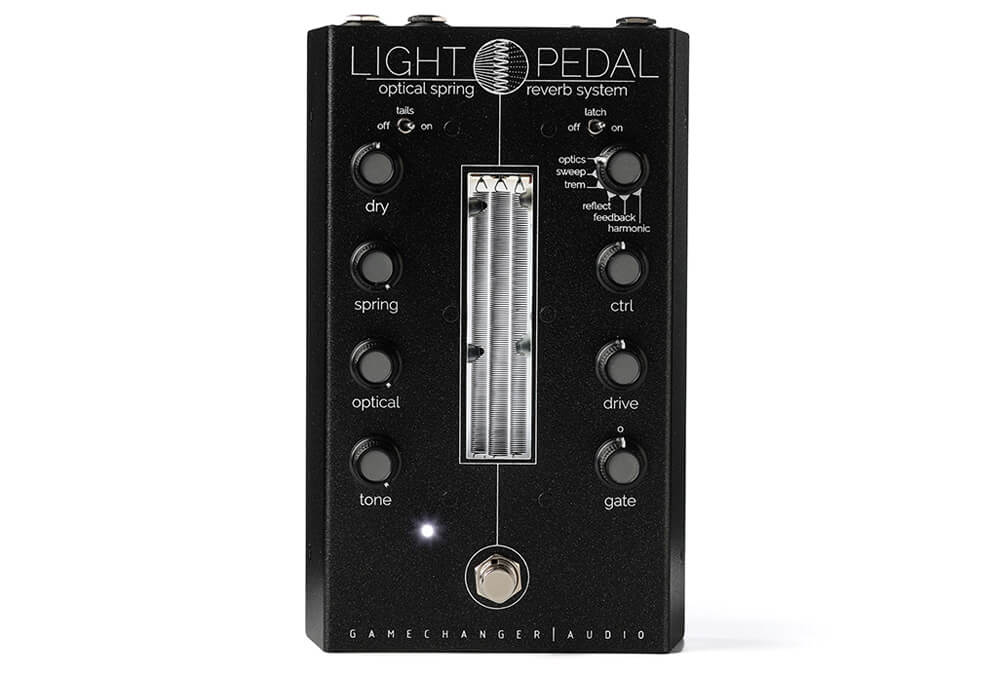 Gamechanger Audio LIGHT PEDAL - 世界初のアナログ光学式スプリング 